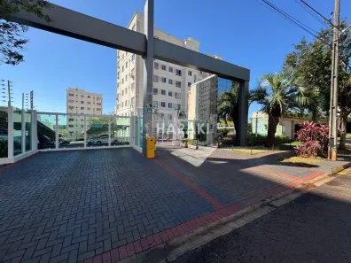 Apartamento com 2 Quartos para alugar, 46m² no Jardim das Estações, Maringá