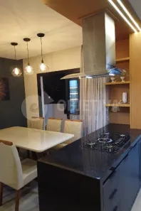 Apartamento com 2 Quartos para alugar, 60m² no Osvaldo Rezende, Uberlândia
