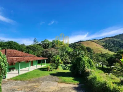 Fazenda/Sítio com 4 Quartos à venda, 120m² no Centro (São Francisco Xavier), São José dos Campos
