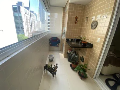 Apartamento com 2 Quartos à venda, 90m² no Gonzaga, Santos