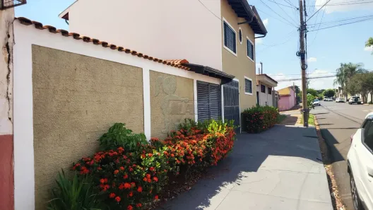 Sobrado com 3 Quartos à venda, 168m² no Jardim Anhangüera, Ribeirão Preto