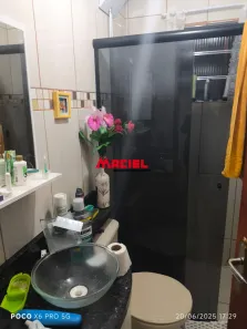 Sobrado com 3 Quartos à venda, 110m² no Jardim Torrão de Ouro, São José dos Campos