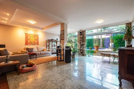 Casa com 4 Quartos à venda, 189m² no Vila Madalena, São Paulo