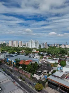 Apartamento com 3 Quartos para alugar, 142m² no Adrianópolis, Manaus