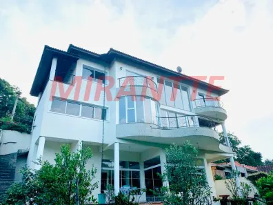Sobrado com 4 Quartos à venda, 390m² no Caraguatá, Mairiporã