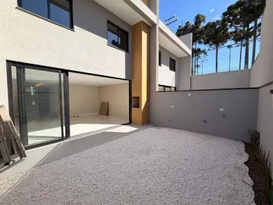 Sobrado com 3 Quartos à venda, 162m² no Pineville, Pinhais