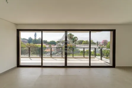 Apartamento com 4 Quartos à venda, 243m² no Jardim das Paineiras, Campinas