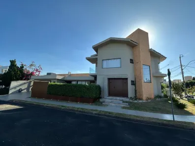 Casa de Condomínio com 4 Quartos à venda, 243m² no Residencial Marcia, São José do Rio Preto