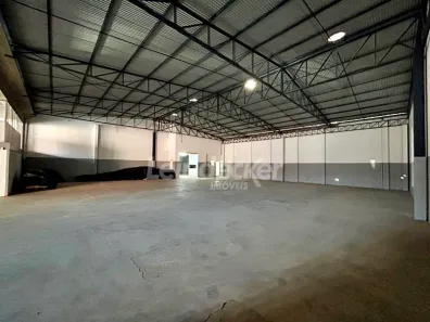 Galpão/Depósito/Armazém para alugar, 815m² no Navegantes, Porto Alegre