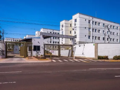 Apartamento com 2 Quartos para alugar, 48m² no Pioneiros, Campo Grande