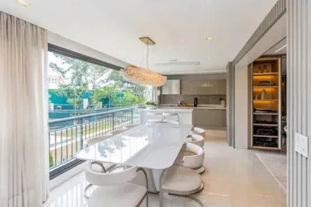 Apartamento com 3 Quartos à venda, 220m² no Vila Olímpia, São Paulo