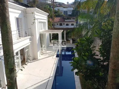 Sobrado com 4 Quartos à venda, 830m² no Jardim Guedala, São Paulo