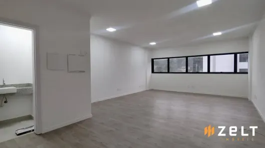 Sala Comercial para alugar, 43m² no Garcia, Blumenau