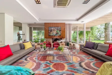 Casa com 3 Quartos à venda, 1291m² no Chácara das Pedras, Porto Alegre