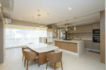 Apartamento com 3 Quartos à venda, 158m² no Água Verde, Curitiba