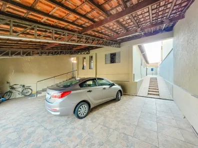 Casa com 5 Quartos à venda, 269m² no Vila Louricilda, Americana