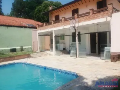 Sobrado com 3 Quartos à venda, 280m² no Jardim América, Jacareí