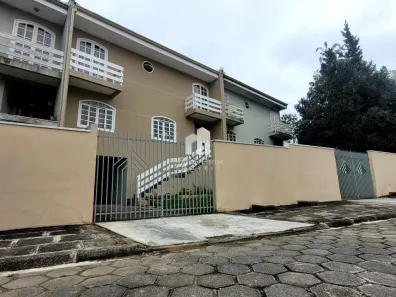 Sobrado com 4 Quartos para alugar, 115m² no Capão da Imbuia, Curitiba