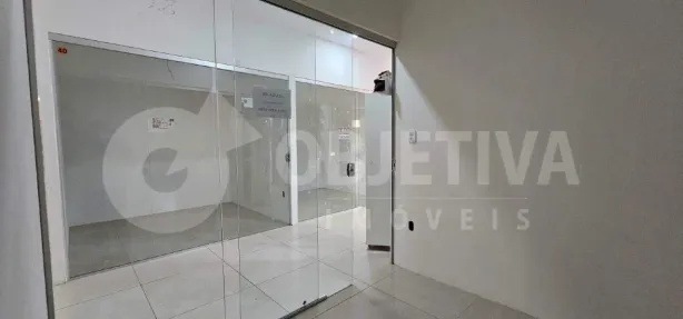 Ponto Comercial para alugar, 6m² no Centro, Uberlândia