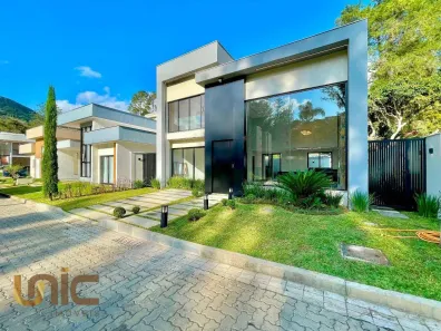 Casa de Condomínio com 3 Quartos à venda, 162m² no Posse, Teresópolis