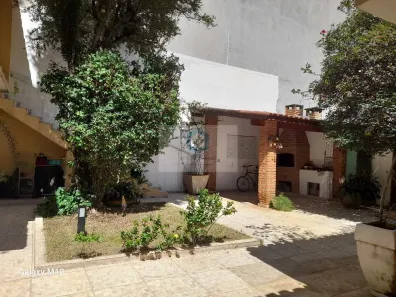 Casa com 4 Quartos à venda, 256m² no Jardim Marajoara, São Paulo