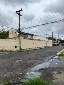 Casa com 5 Quartos para alugar, 351m² no Santa Isabel, Teresina