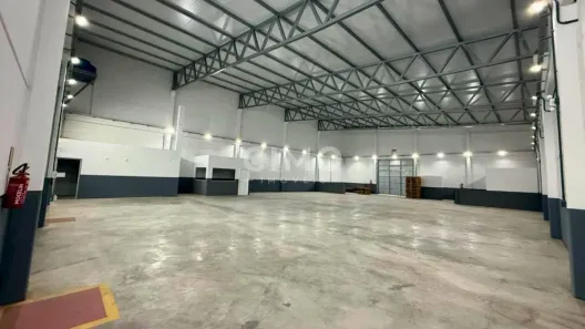 Galpão/Depósito/Armazém para alugar, 600m² no Bateas, Brusque