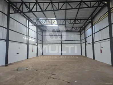 Casa com 1 Quarto à venda, 290m² no Daniel Fonseca, Uberlândia