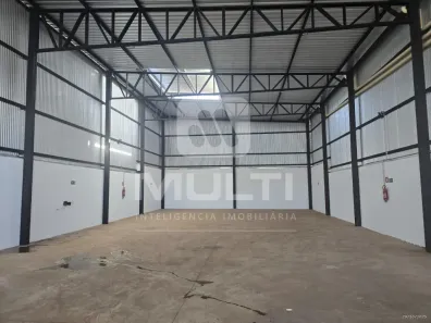 Galpão/Depósito/Armazém com 1 Quarto à venda, 290m² no Daniel Fonseca, Uberlândia