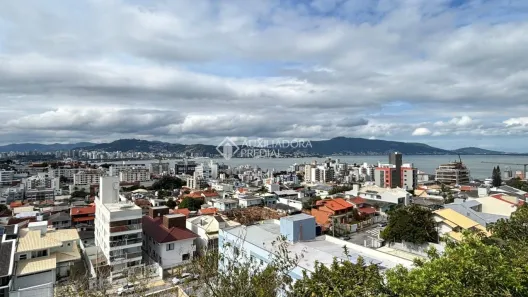 Apartamento com 2 Quartos à venda, 59m² no Coqueiros, Florianópolis