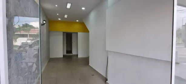 Ponto Comercial para alugar, 50m² no Campo Grande, Rio de Janeiro