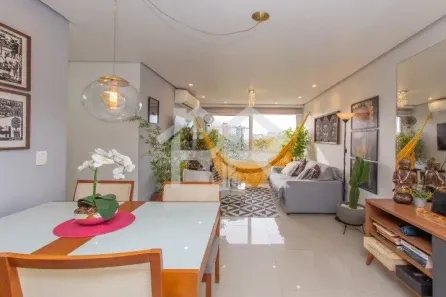 Apartamento com 2 Quartos à venda, 61m² no Menino Deus, Porto Alegre