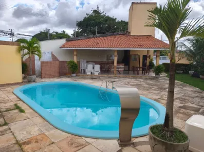 Casa de Condomínio com 3 Quartos para alugar, 200m² no Cohama, São Luís