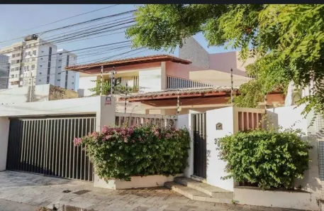 Casa com 6 Quartos à venda, 310m² no Grageru, Aracaju