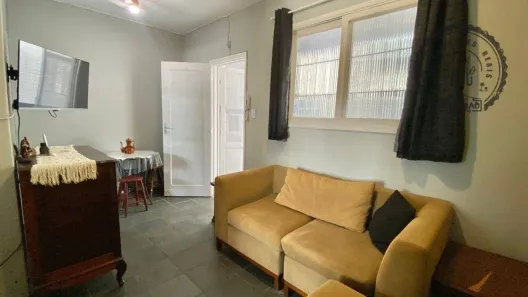 Kitnet à venda, 36m² no Canto do Forte, Praia Grande
