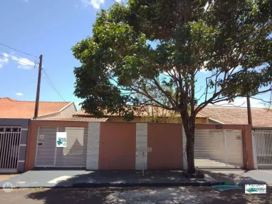 Casa com 2 Quartos para alugar, 70m² no Jardim Morumbi, Londrina