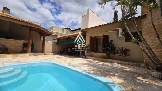 Casa de Condomínio com 3 Quartos à venda, 196m² no Portal dos Pássaros I, Boituva