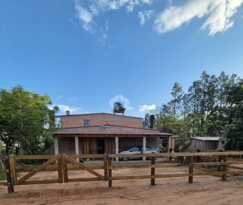 Fazenda/Sítio com 3 Quartos à venda, 170m² no Centro, São Pedro do Sul