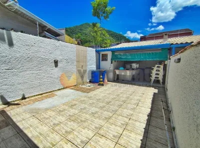 Sobrado com 1 Quarto à venda, 100m² no Cidade Jardim, Caraguatatuba