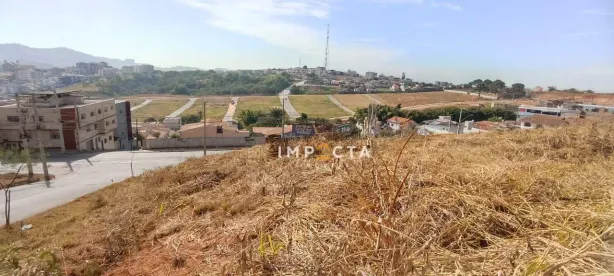 Lote/Terreno à venda, 600m² no Nhá Chica, Pouso Alegre