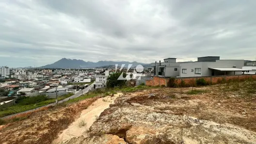Lote/Terreno à venda, 322m² no São Sebastião, Palhoça