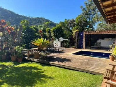 Casa com 4 Quartos para venda ou aluguel, 400m² no Pedro do Rio, Petrópolis