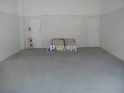 Ponto Comercial à venda, 65m² no Catete, Rio de Janeiro