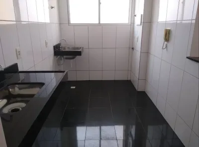 Apartamento com 2 Quartos à venda, 50m² no Presidente Roosevelt, Uberlândia