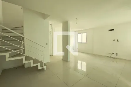 Casa de Condomínio com 4 Quartos à venda, 160m² no Recreio dos Bandeirantes, Rio de Janeiro