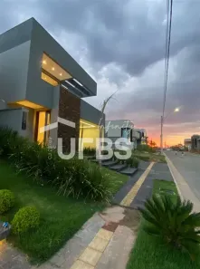 Casa de Condomínio com 3 Quartos à venda, 250m² no Jardins Porto, Senador Canedo