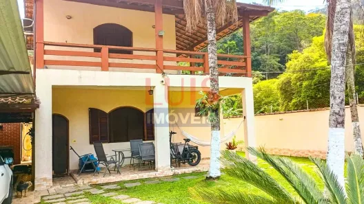 Casa com 5 Quartos à venda, 225m² no Itaipu, Niterói
