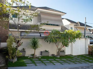 Casa de Condomínio com 4 Quartos à venda, 315m² no Pechincha, Rio de Janeiro