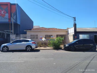 Imóvel Comercial com 3 Quartos à venda, 230m² no Jardim Alto Alegre, São José do Rio Preto