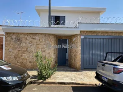 Casa com 3 Quartos à venda, 211m² no Campos Elíseos, Ribeirão Preto